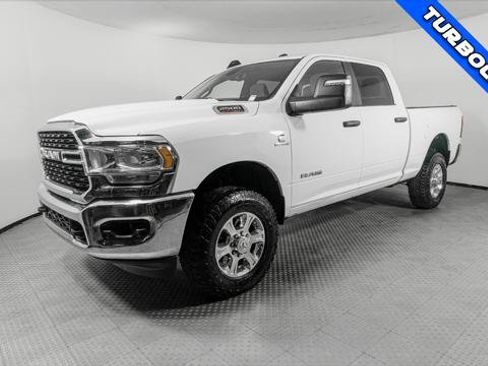 Used 2024 RAM 2500 Big Horn w/ Off Road Package AWD/4WD image 2