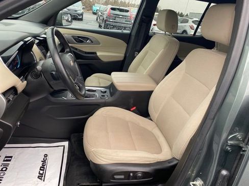 Certified 2023 Chevrolet Traverse LT image 15