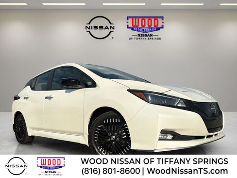Certified 2025 Nissan Leaf SV Plus FWD image 1