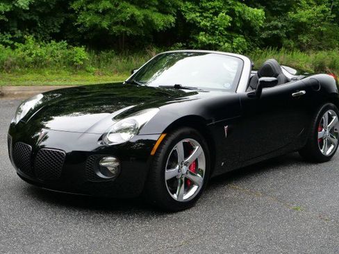 Used 2007 Pontiac Solstice GXP w/ Premium Package RWD image 6