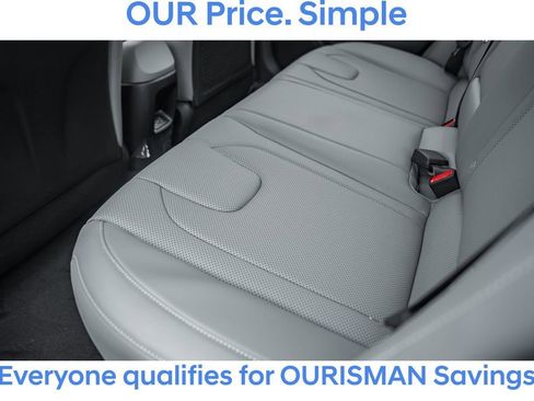 New 2025 Hyundai Elantra Limited image 31