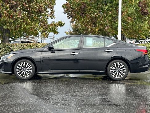 Certified 2023 Nissan Altima 2.5 SV image 7
