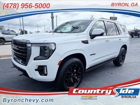 Used 2022 GMC Yukon AT4 w/ Technology Package AWD/4WD image 1
