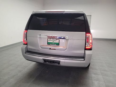 Used 2017 GMC Yukon XL Denali w/ Open Road Package AWD/4WD image 7