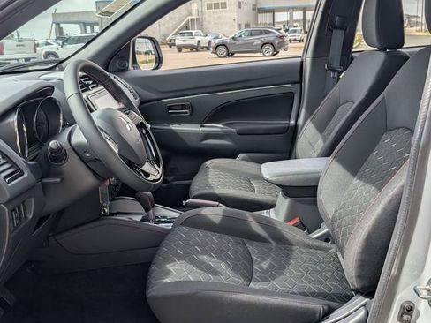 New 2026 Mitsubishi Outlander Sport LE AWD/4WD image 13