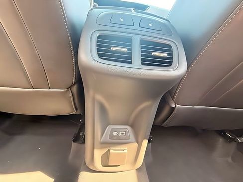Used 2023 Buick Envision Avenir AWD/4WD image 25