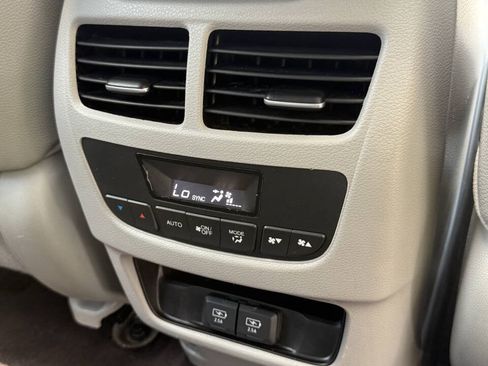Used 2019 Acura MDX SH-AWD image 20