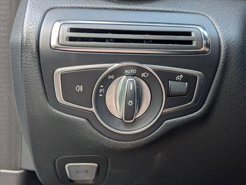 Used 2019 Mercedes-Benz C 300 Cabriolet image 10