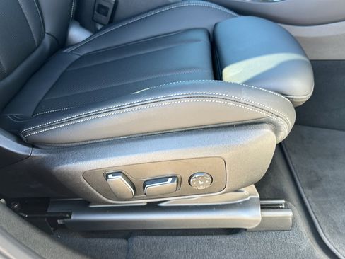 Certified 2024 BMW X3 xDrive30i w/ Premium Package image 25