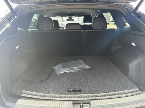 New 2026 Volkswagen Atlas Cross Sport SE image 39