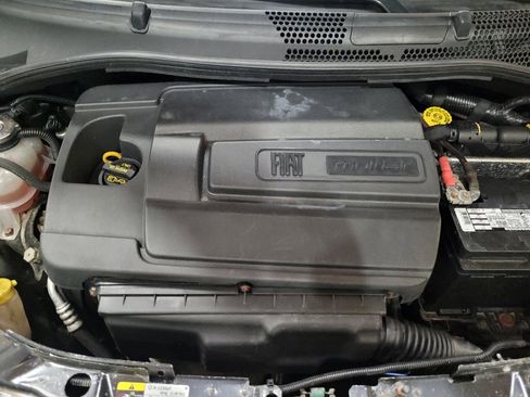 Used 2015 FIAT 500 Pop FWD image 30