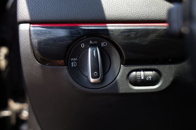 Used 2017 Volkswagen Jetta GLI FWD image 47