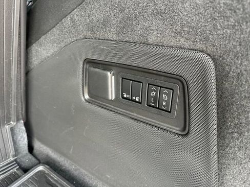 Used 2022 Cadillac Escalade Sport w/ Touring Package image 16