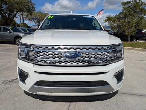 Certified 2021 Ford Expedition Max Platinum image 8