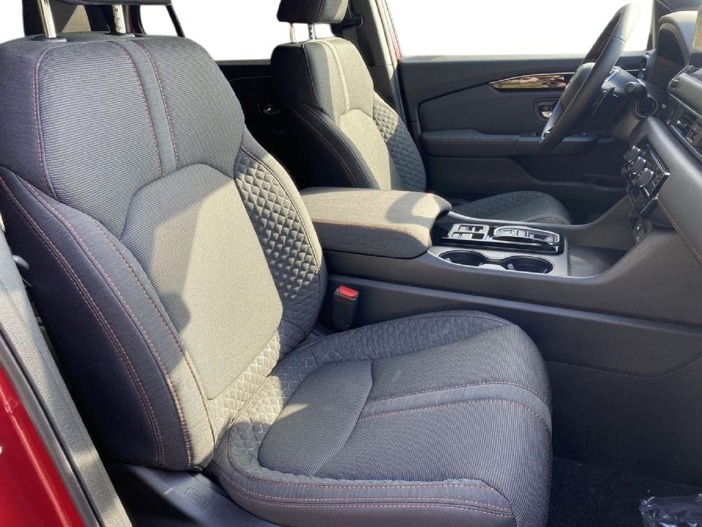 New 2026 Honda Pilot Sport image 20