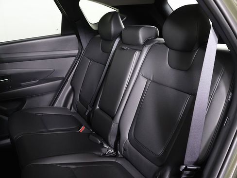 Certified 2025 Hyundai Tucson SEL AWD/4WD image 31