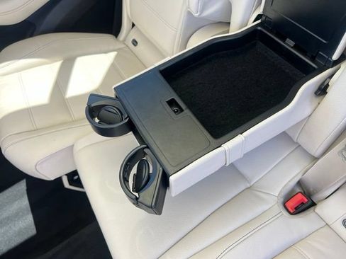 Used 2022 Mercedes-Benz GLS 450 4MATIC image 17