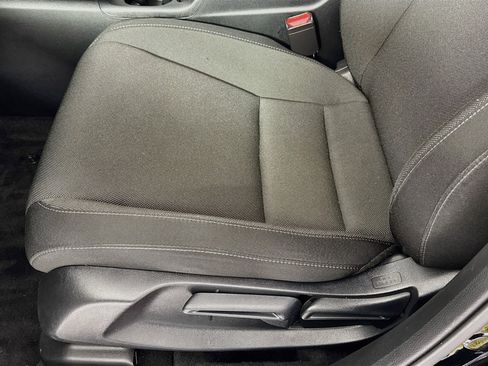 Certified 2023 Honda CR-V LX image 18