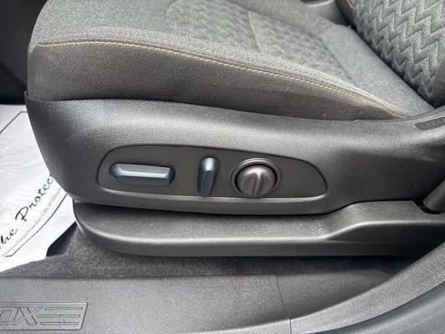 Certified 2024 Chevrolet Equinox LT AWD/4WD image 16