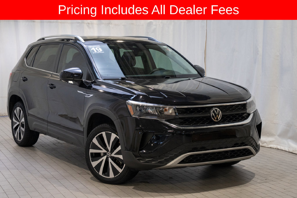 Used 2022 Volkswagen Taos SE w/ IQ.Drive SE Package FWD image 1