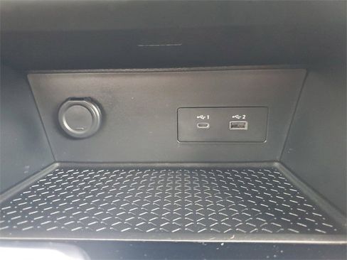 Used 2022 Nissan Pathfinder SL image 36