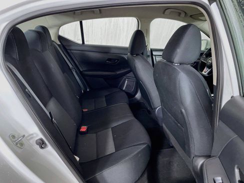 Used 2024 Nissan Sentra SV FWD image 24