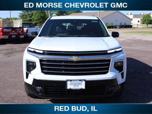 New 2026 Chevrolet Traverse High Country w/ LPO, Floor Liner Package FWD image 3