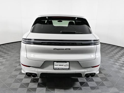 New 2026 Porsche Cayenne GTS image 38