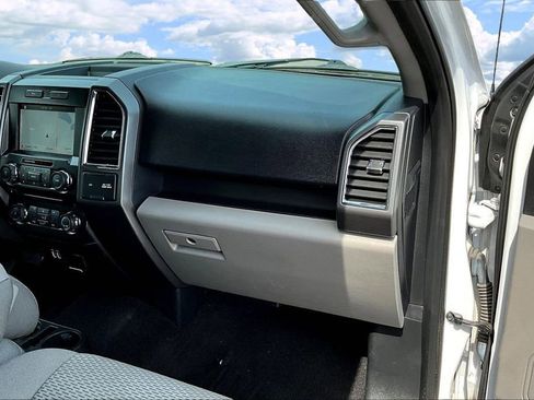 Used 2016 Ford F150 XLT w/ Equipment Group 302A Luxury RWD image 29