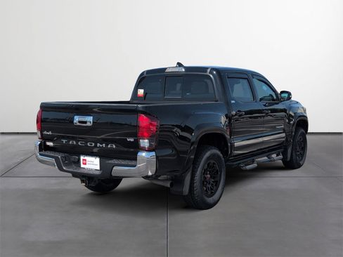 Certified 2023 Toyota Tacoma SR5 w/ Technology Package AWD/4WD image 5