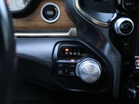 Used 2019 RAM 1500 Limited AWD/4WD image 25