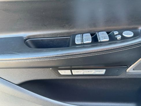 Used 2017 BMW 750i xDrive image 13
