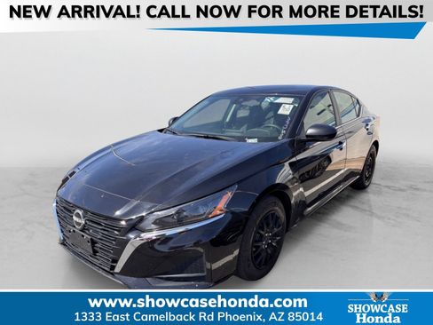Used 2024 Nissan Altima 2.5 S FWD image 1