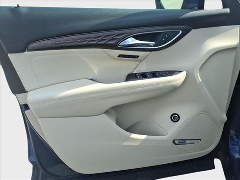 Used 2023 Buick Envision Avenir AWD/4WD image 14