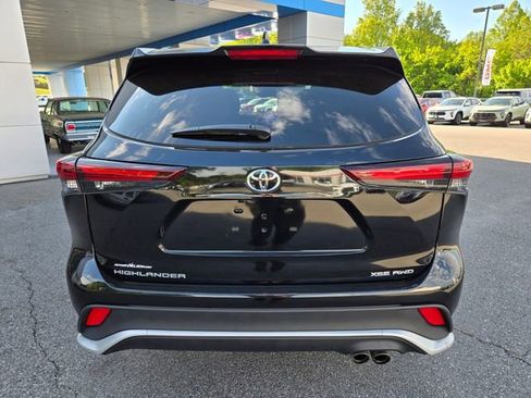 Used 2025 Toyota Highlander XSE AWD/4WD image 7