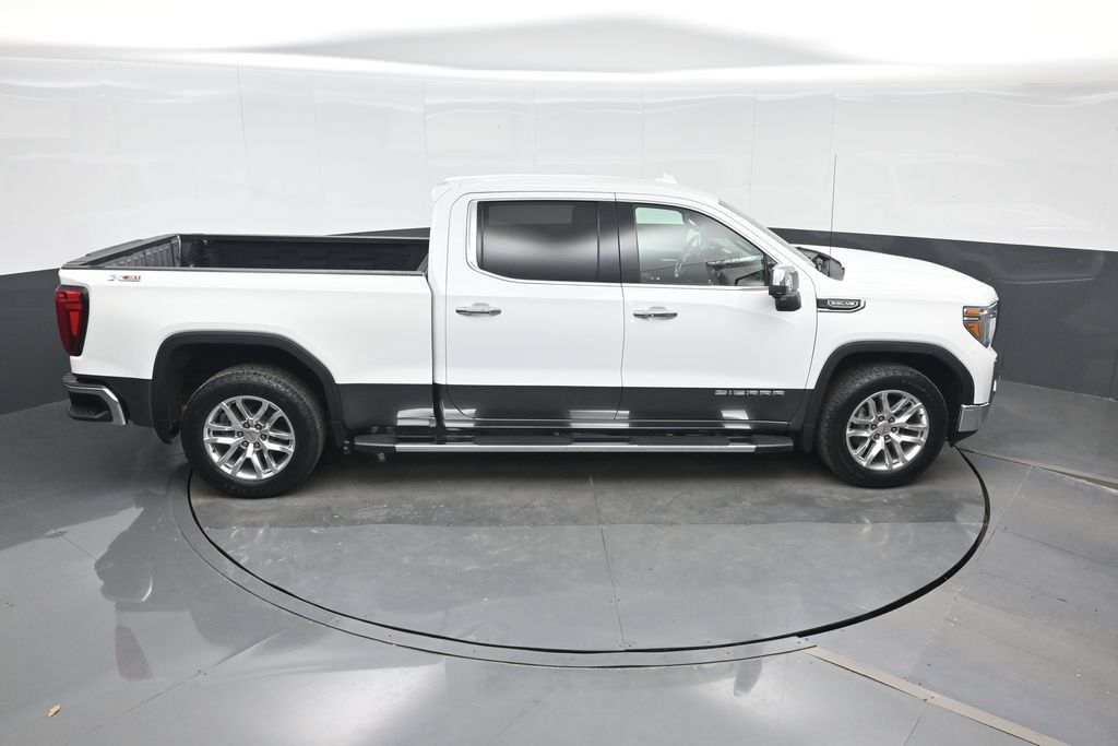 Used 2021 GMC Sierra 1500 SLT w/ SLT Premium Plus Package AWD/4WD image 22