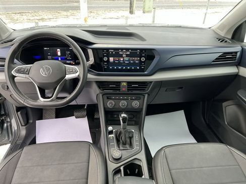 Used 2022 Volkswagen Taos SE image 22