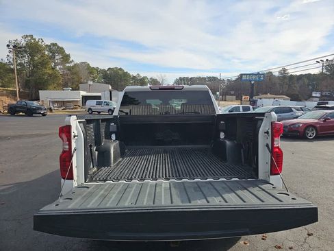 Used 2022 Chevrolet Silverado 1500 W/T w/ WT Value Package image 5