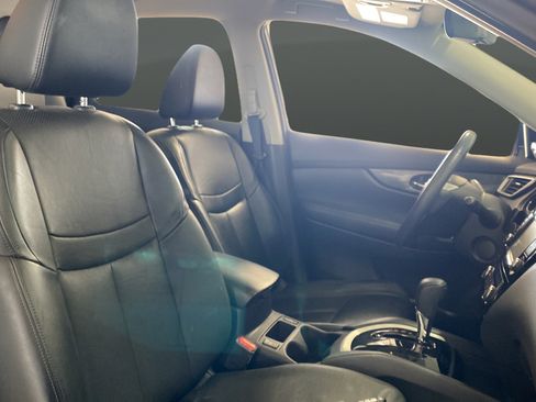 Used 2015 Nissan Rogue SL w/ SL Premium Package FWD image 23