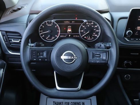 Used 2023 Nissan Rogue S image 21