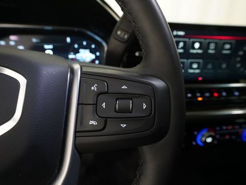Used 2026 GMC Sierra 1500 Elevation AWD/4WD image 18
