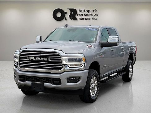 Used 2024 RAM 2500 Laramie w/ Safety Group AWD/4WD image 2