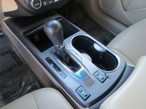 Used 2015 Acura RDX AWD image 22