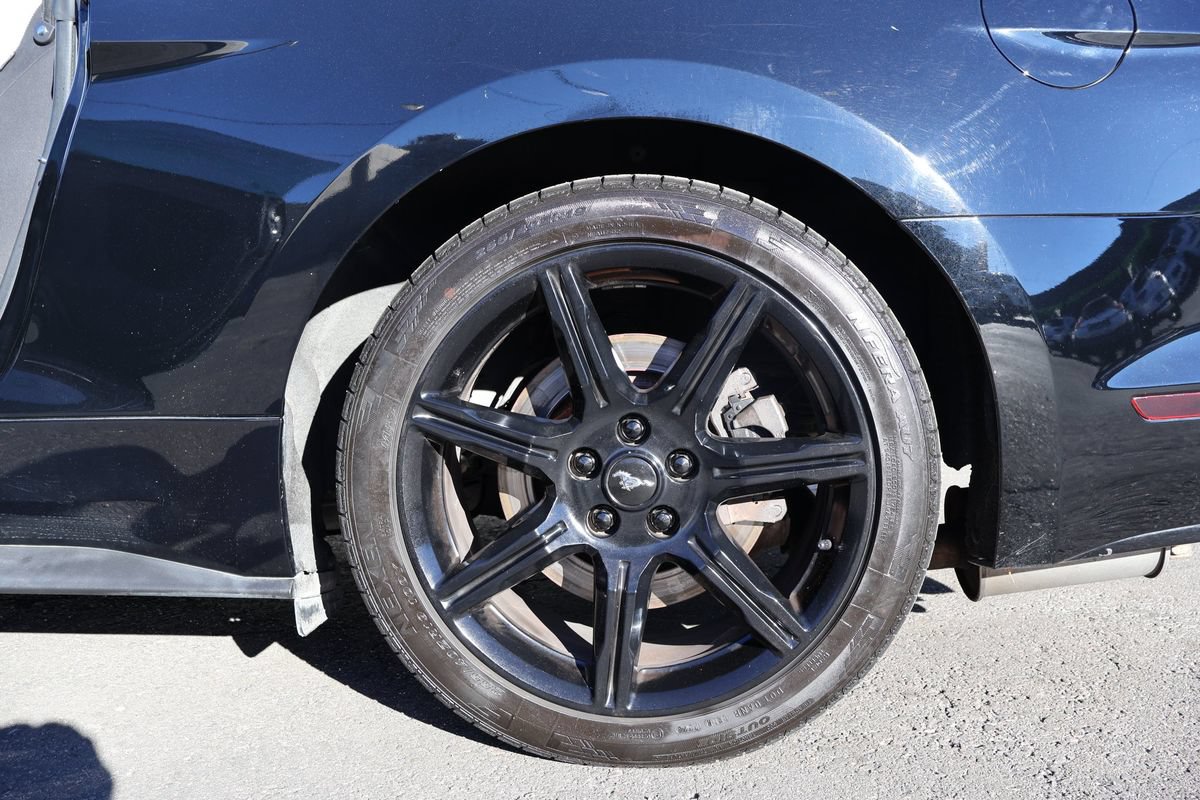 Used 2016 Ford Mustang GT w/ GT Performance Package RWD image 25
