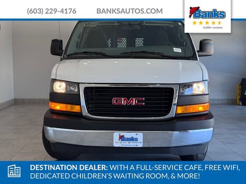 Used 2025 GMC Savana 2500 w/ Driver Convenience Package RWD image 3