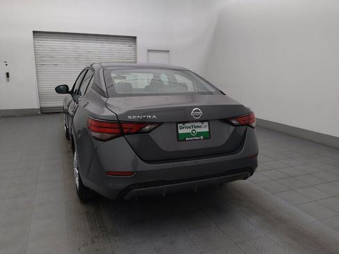 Used 2022 Nissan Sentra S image 6
