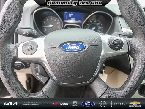 Used 2014 Ford Focus SE image 15