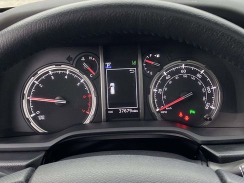 Used 2023 Toyota 4Runner Limited image 33