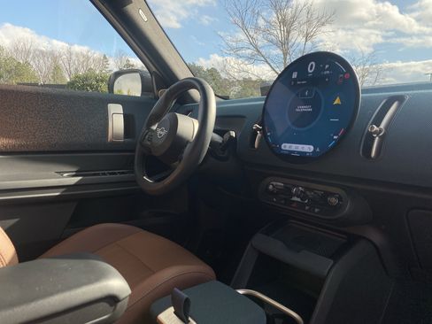 Certified 2025 MINI Cooper Countryman S image 6