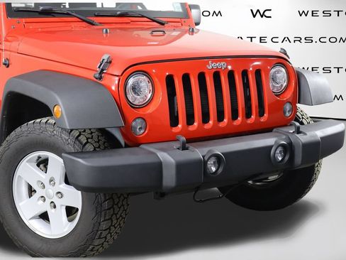 Used 2018 Jeep Wrangler Unlimited Sport S AWD/4WD image 39